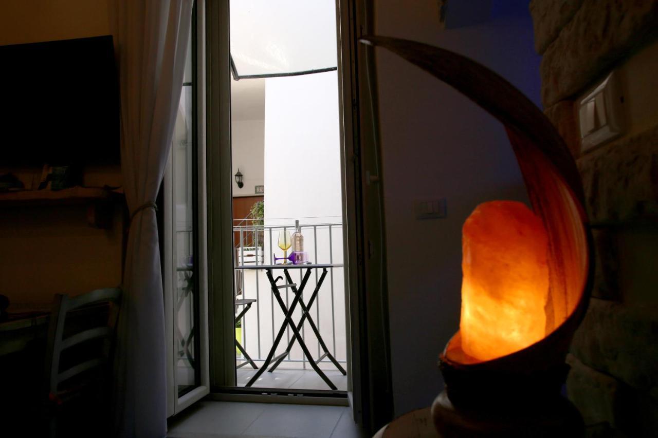 Piazzetta Petrone Apartments + Parking ヴィエステ エクステリア 写真