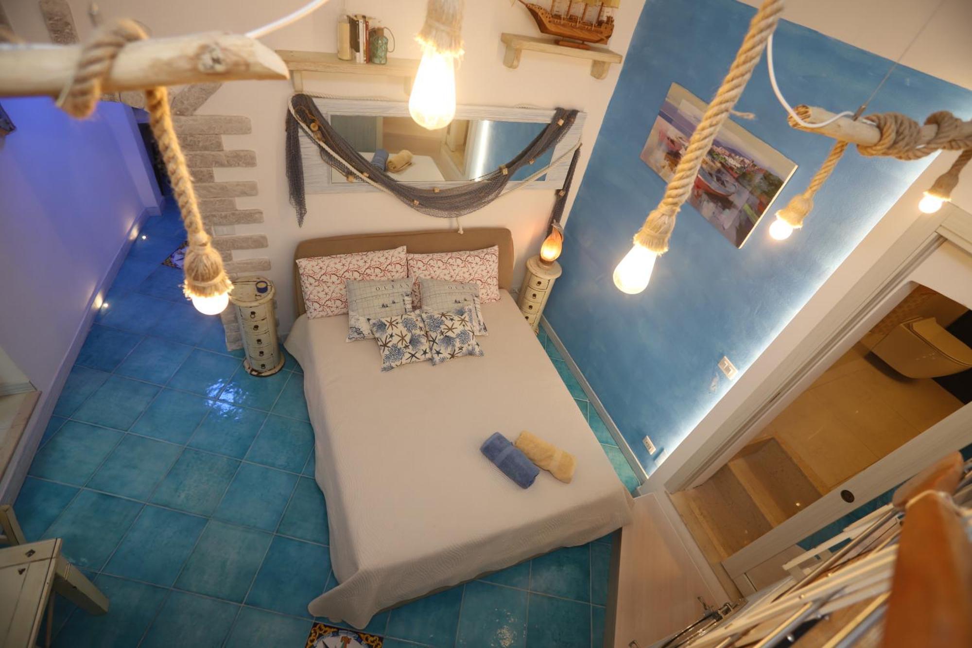 Piazzetta Petrone Apartments + Parking ヴィエステ エクステリア 写真
